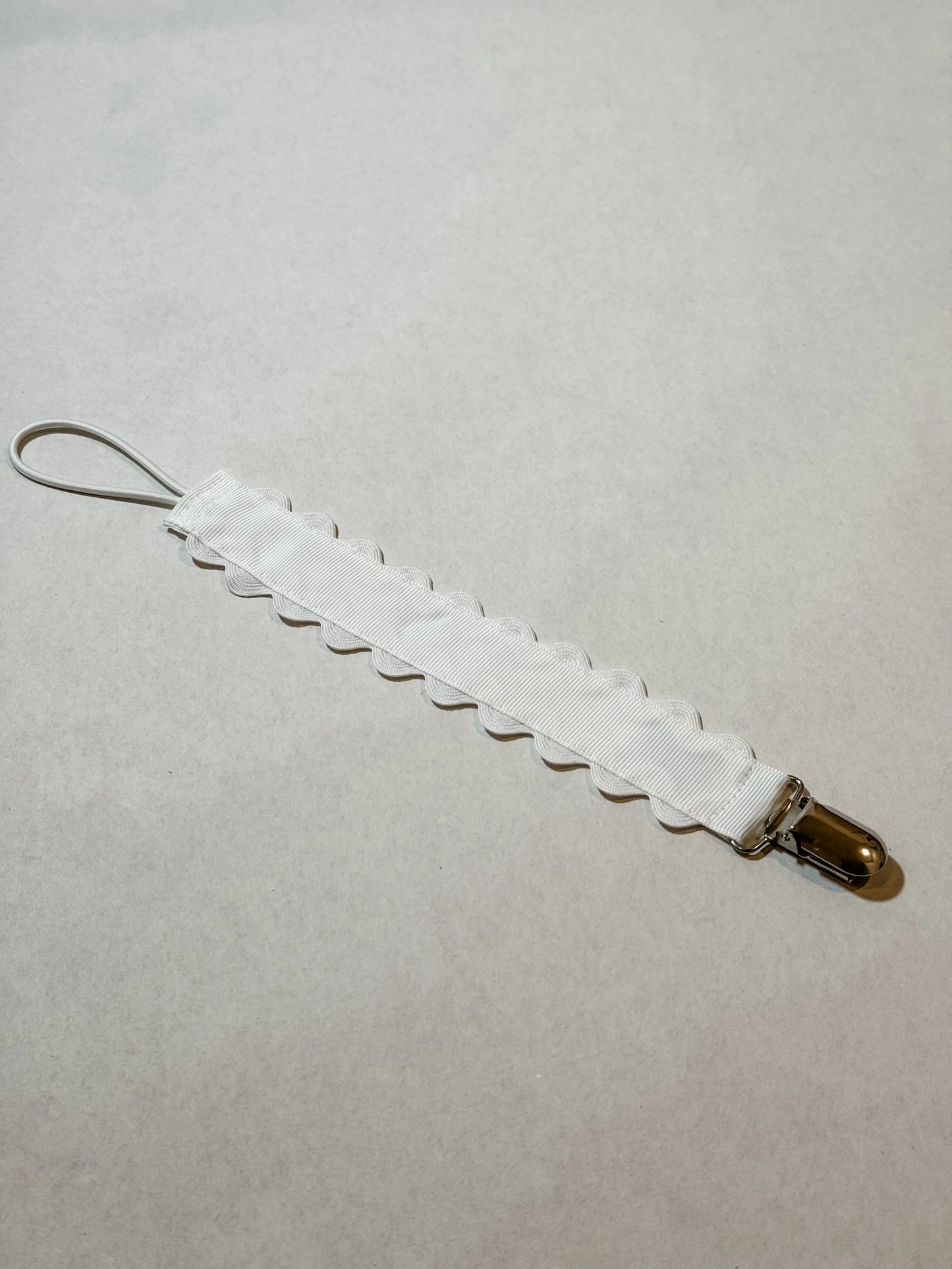 Paci Clip