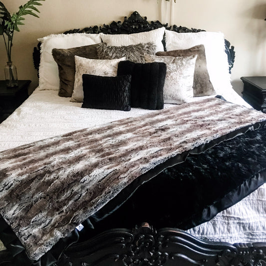 Adult Luxe | Foxy Blanket