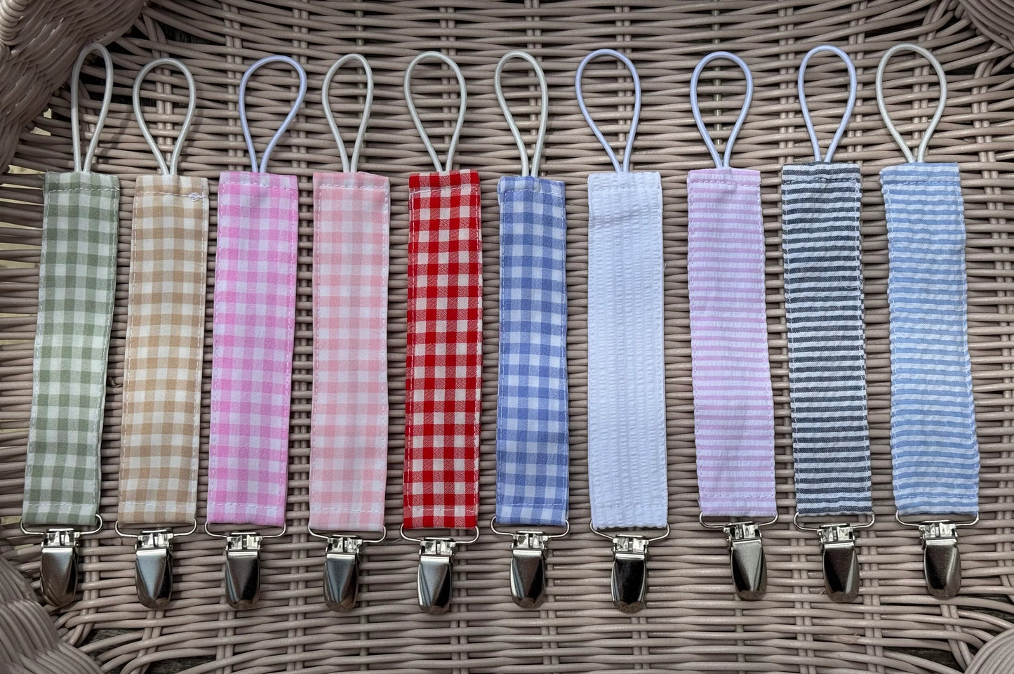 Paci Clip