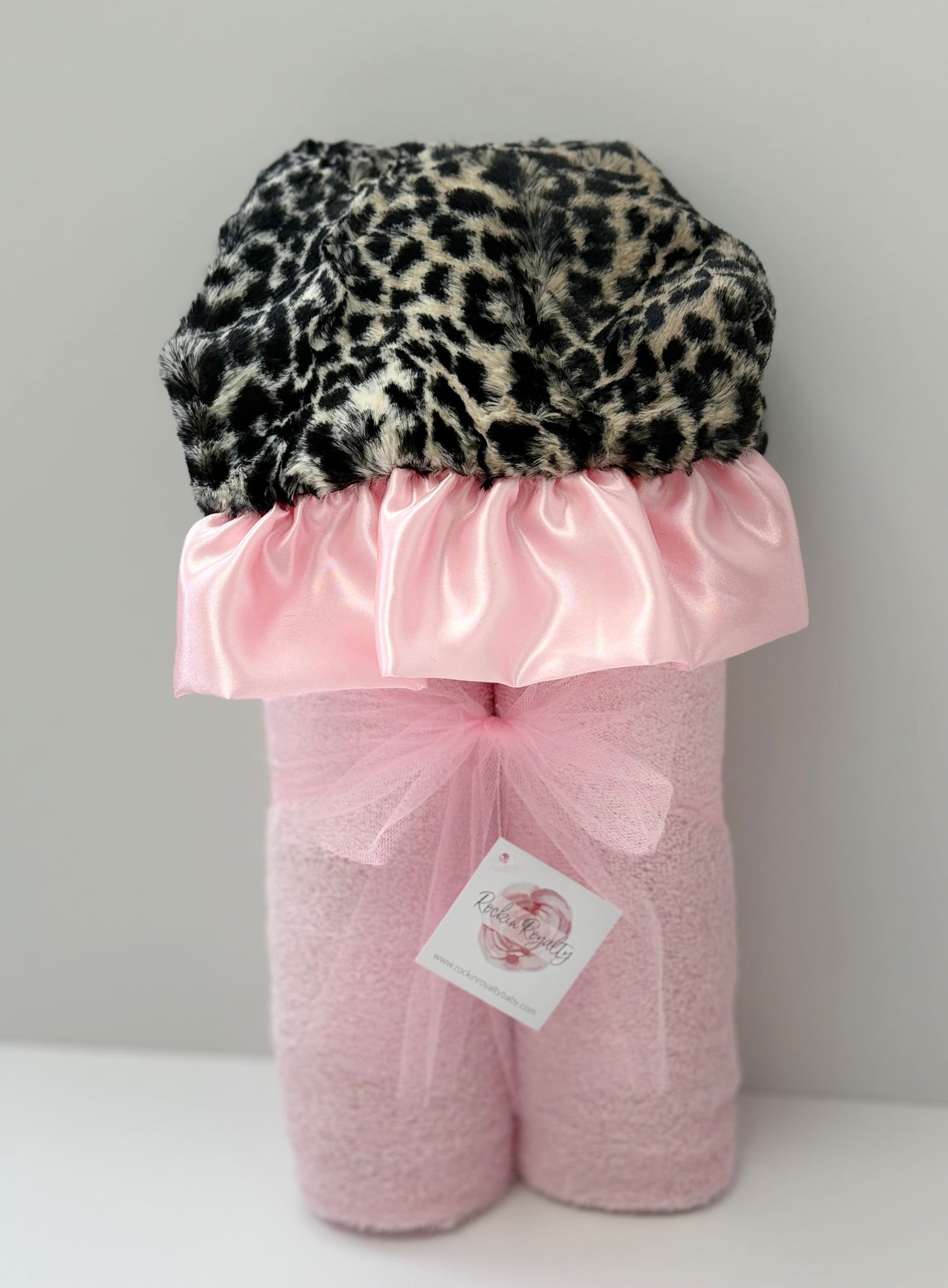Baby Pink Cheetah | Hooded Bath Towel