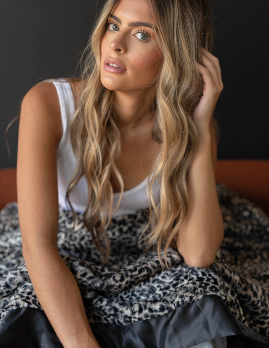 Adult Luxe | Black Cheetah Blanket