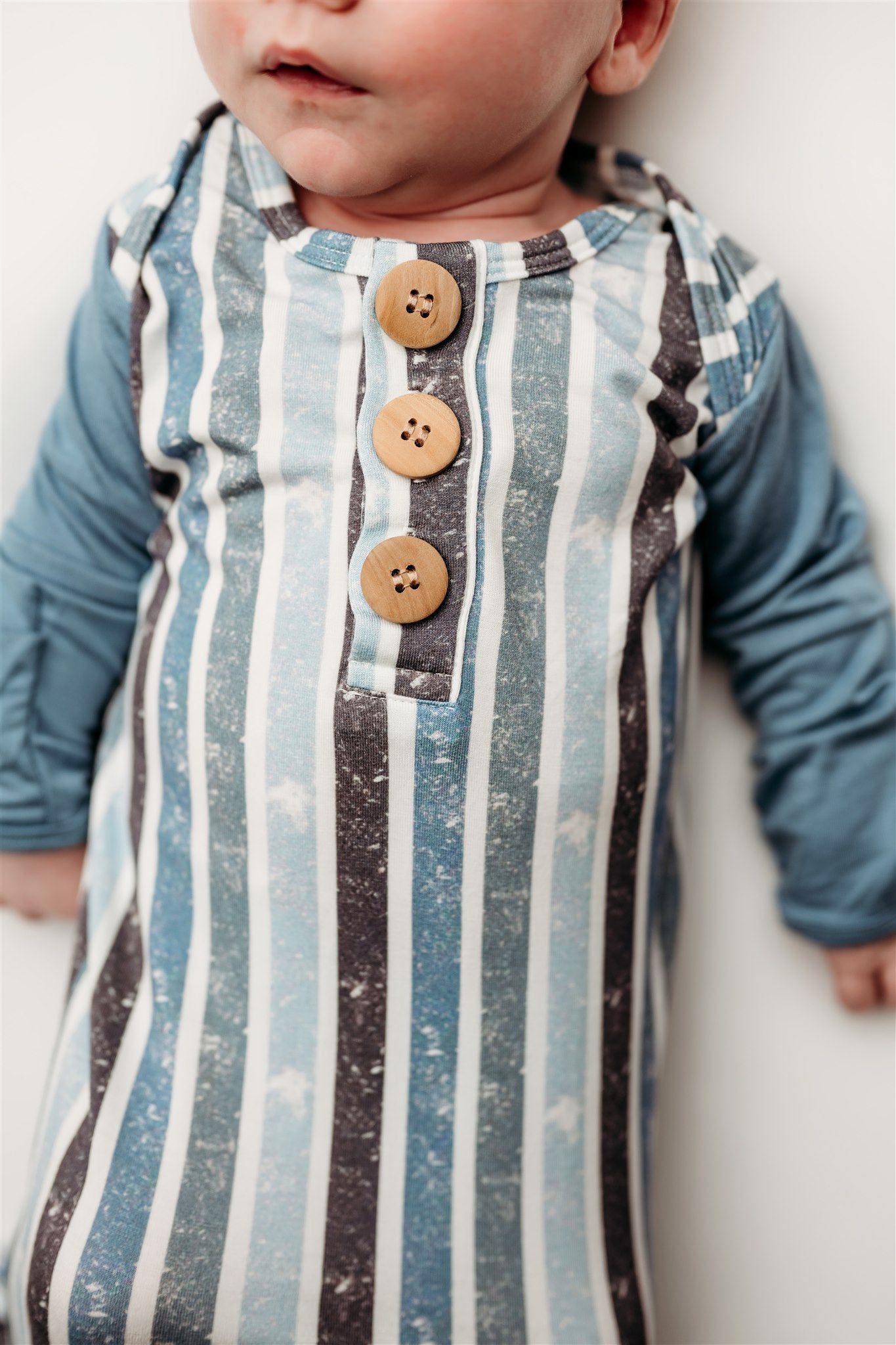 Hendrix | Knot Gown & Hat Set