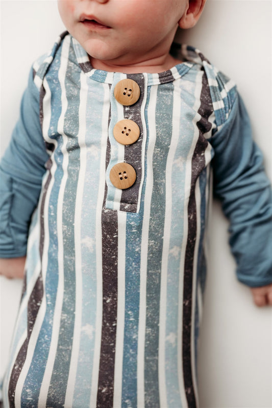 Hendrix | Knot Gown & Hat Set