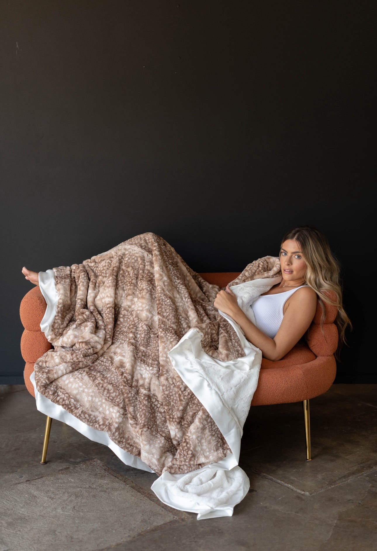Adult Luxe | Fawn Ivory Blanket