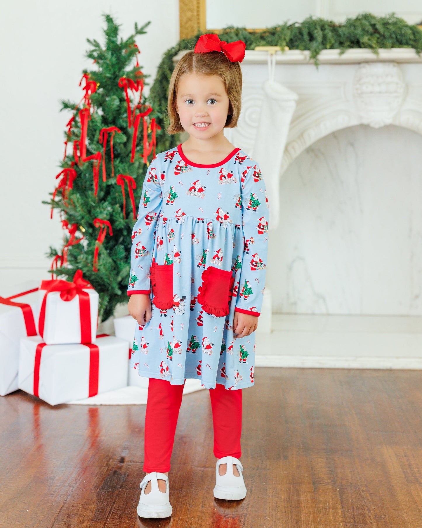 Here Comes Santa Claus Reese Pants Set