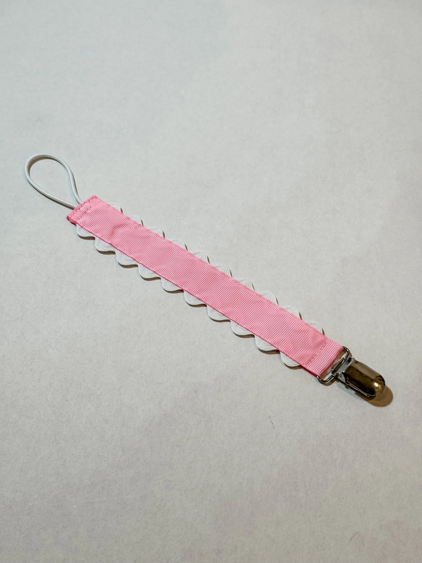 Paci Clip