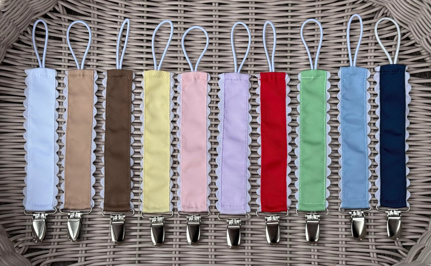 Paci Clip