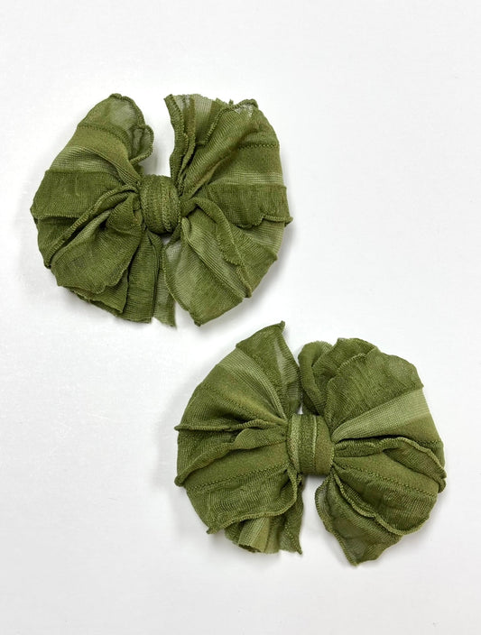 Ruffle Clip | Olive