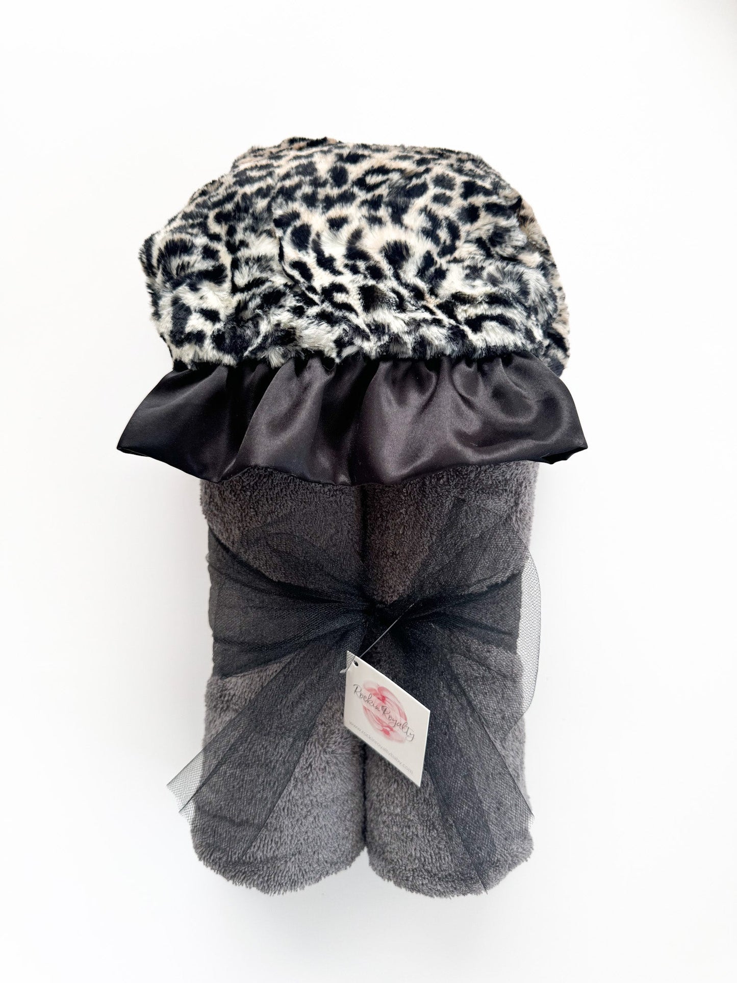 Black Cheetah | Hooded Bath Towel