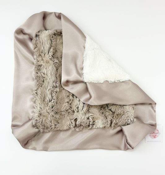 Peter Rabbit | Luxe Baby Security Lovie