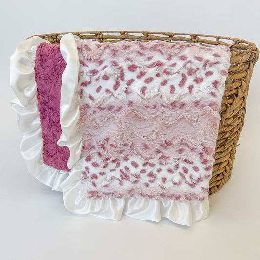 Rosewater Quartz | Luxe Cuddle Blanket